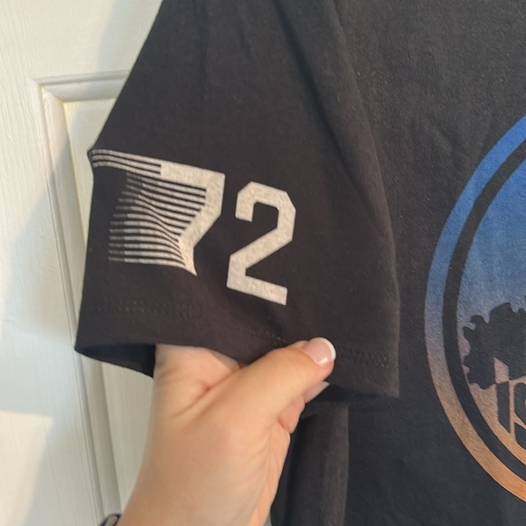 NV Islanders Black men’s tshirt size large - Picture 4 of 5